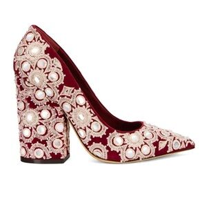 TORY BURCH FRANCESCA SUEDE EMBROIDERED RED POINTY PUMP size 7.5